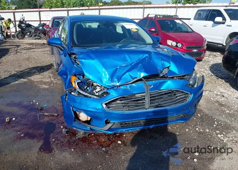 2019 Ford Fusion Hybrid Se из США, поврежденный, VIN 3FA6P0LU9KR104970